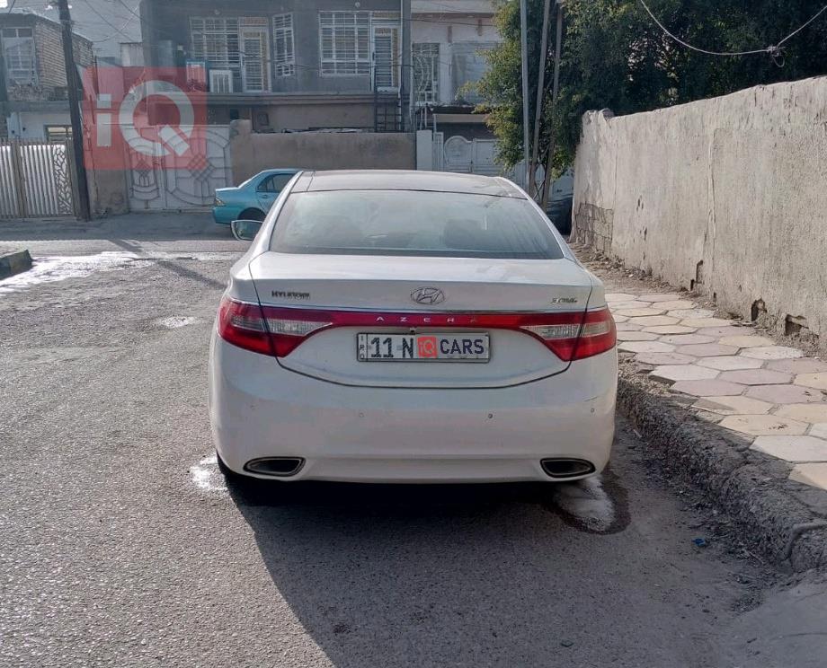 هيونداي أزيرا